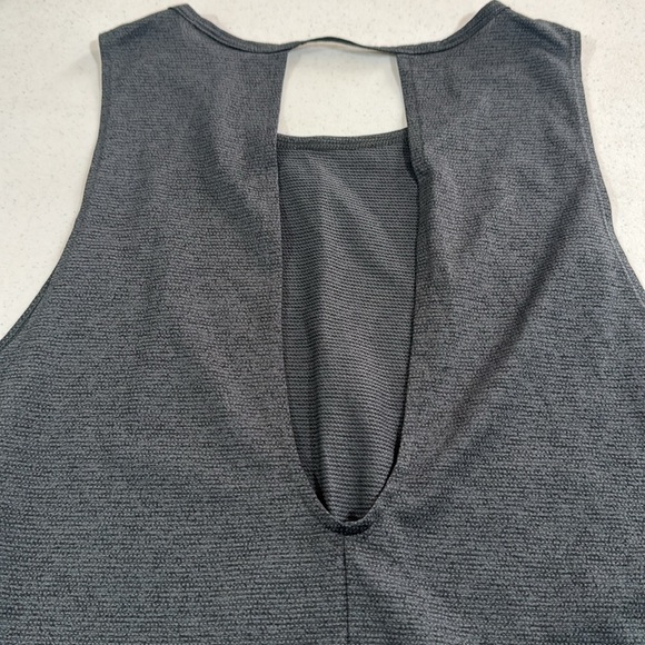 Adidas Gym Tank Sheer Charcoal Gray Women’s Small - Picture 4 of 8